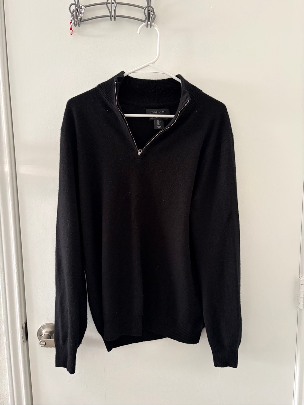 Tahari Black Men’s Quarter-Zip Cardigan Sweater